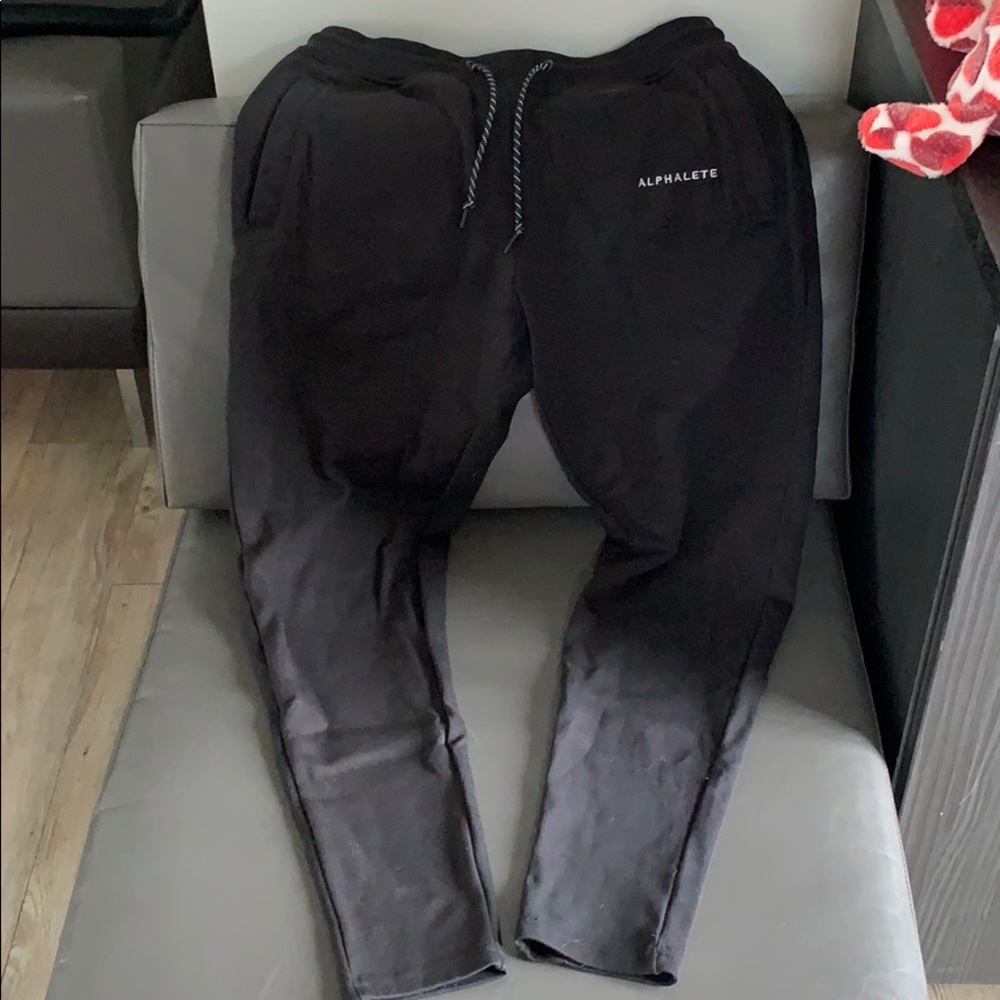 Alphalete joggers